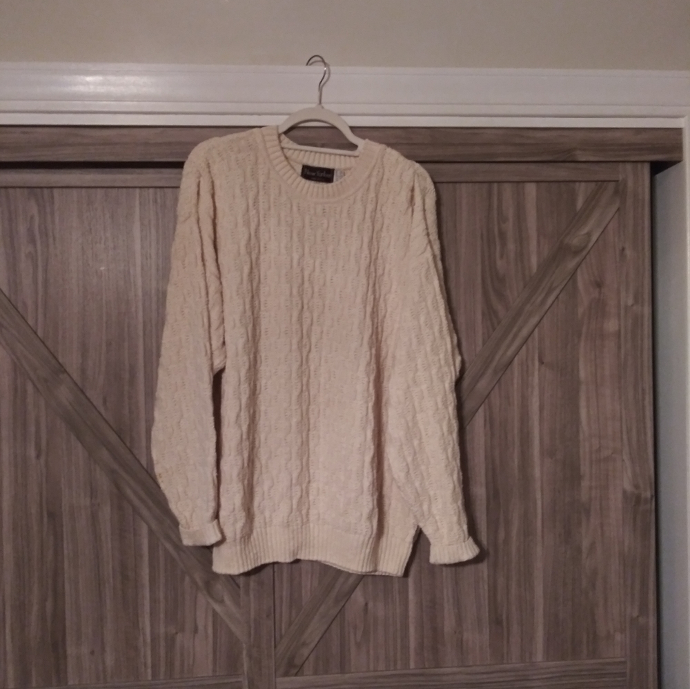 Beautiful size Large Cream Colored Men's Sweater.